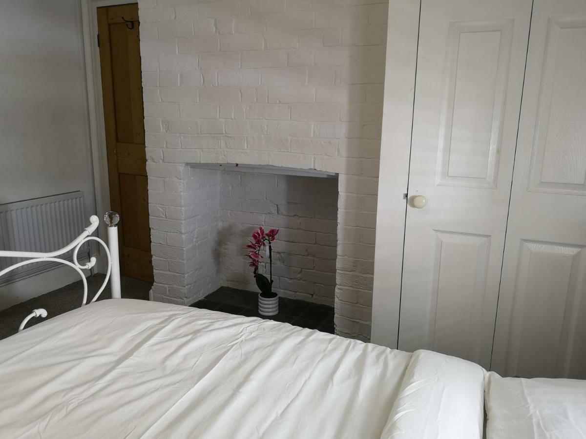 Easytoostay Paygate * Brenchley